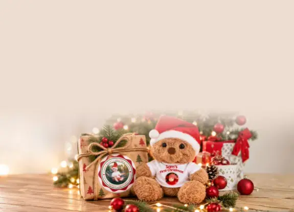 RapidStudio's Christmas page, featuring festive personalised photo gifts like custom photobooks, ornaments, and canvas prints. Perfect for creating unique holiday memories and presents.