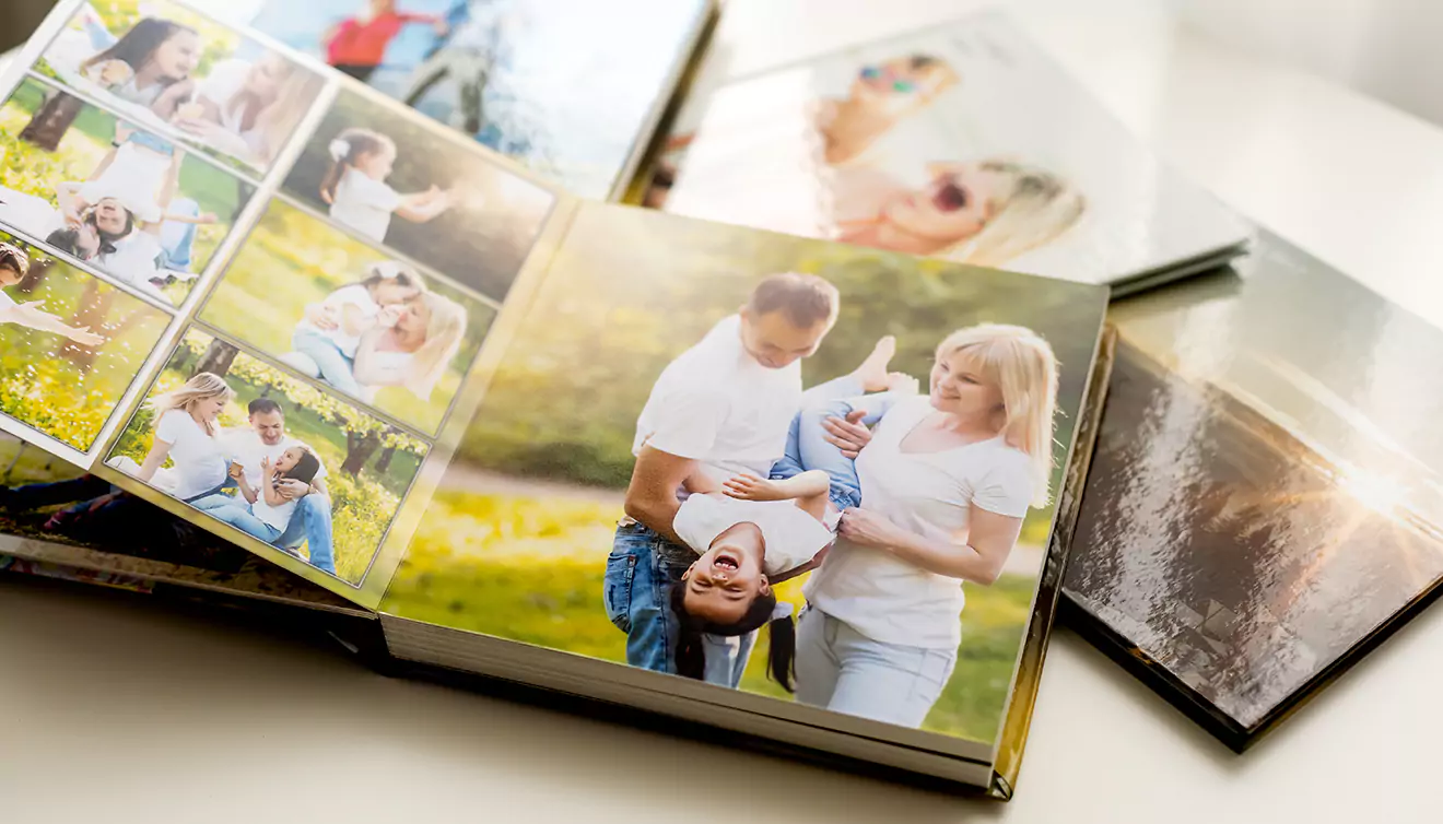 The perfect photo book for the family having fun, capturing joyful moments and unforgettable memories together - banner